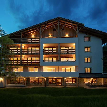 Hotel Villa Eden コルヴァーラ・イン・バディーア エクステリア 写真